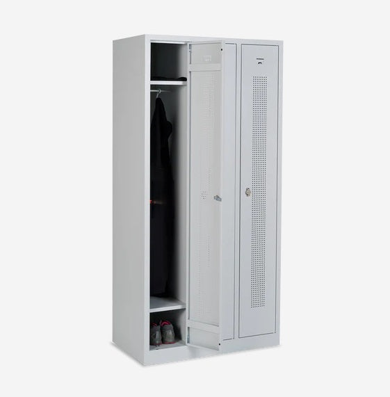Umkleidespind Mila - mit Lochreihen, 3-Abteil 300 mm Breite